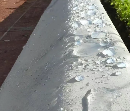 平果硅烷浸渍涂料在混凝土保护中的应用